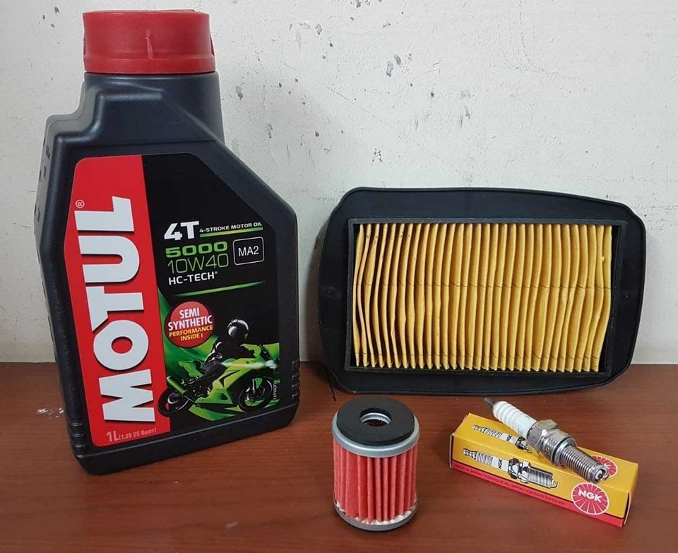 Yamaha YZF-R125 08-14 & WR125 09-14 Service Kit Oil Spark Plug Air & Oil Filter - Image 1 of 4