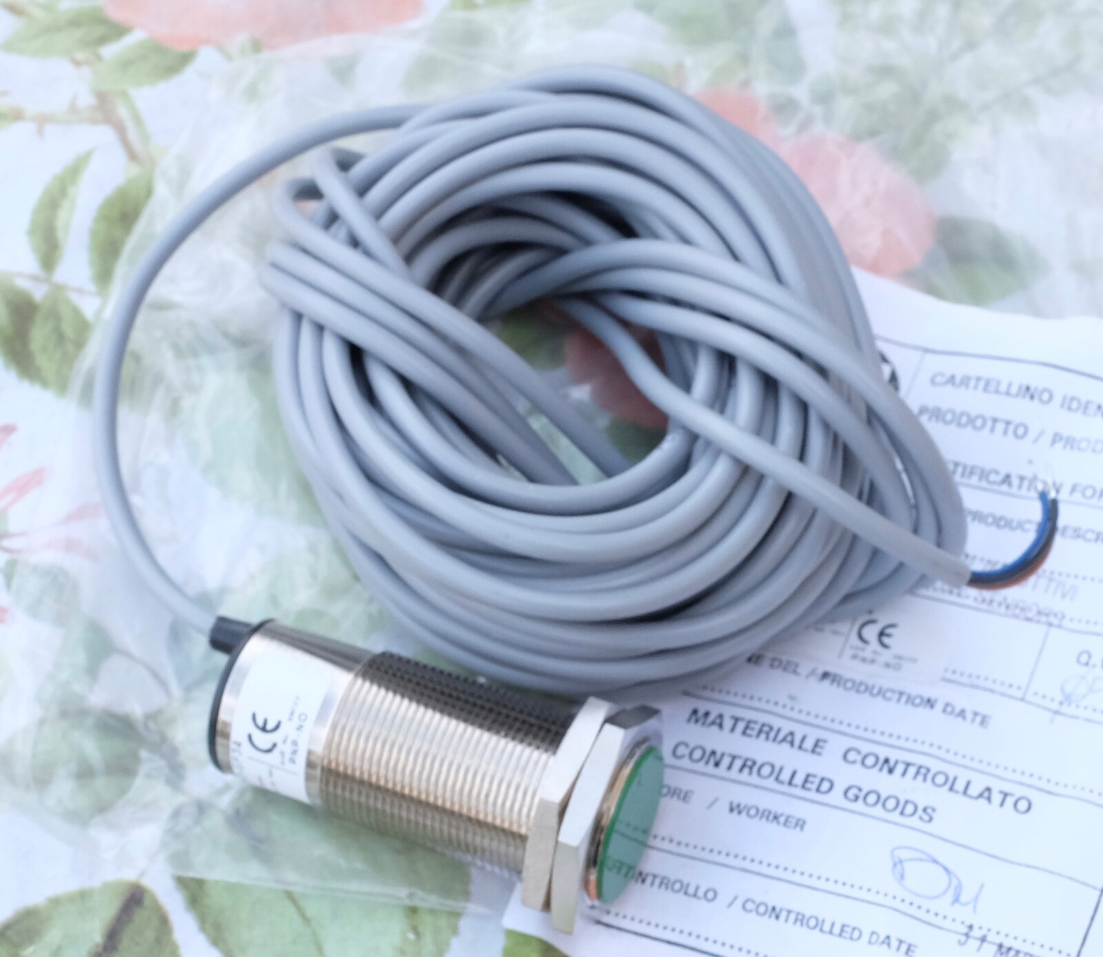 Détecteur de proximité 10mm longue portée M30 capteur inductif Selet PNP NO