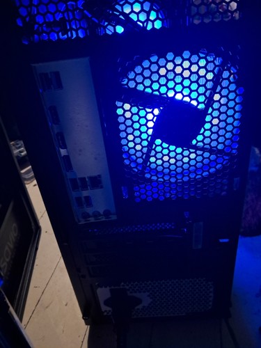 Gaming Computer PC RTX 2070 - Bild 14 von 17