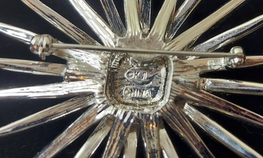 Vtg Kenneth Jay Lane KJL Signed Starburst Brooch … - image 3