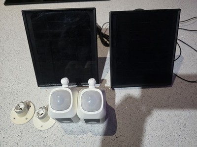 2 X RING KABELLOSE ÜBERWACHUNGSKAMERA AKKU HD CAM FLUTER LED + 2x Solarpanel