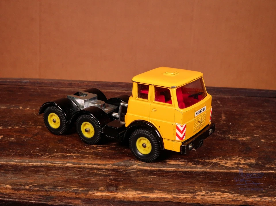 Siku V Serie V307 Hanomag Henschel Fertigbau Garage Transporter vintage diecast - Bild 4 von 4