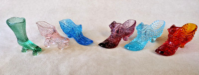 6 Vintage Fenton Glass Slippers Shoes Roller Skates 3 Cat Heads
