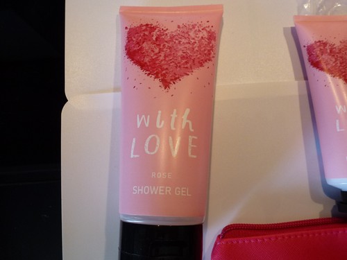 Geschenckset With Love 6 Teilig Body Lotion, Shower Gel, Handcreme, Seife NEU - Bild 6 von 8
