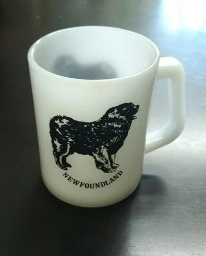 Vintage Federal Glass Newfoundland Dog Mug Clean Great Shape milk glass