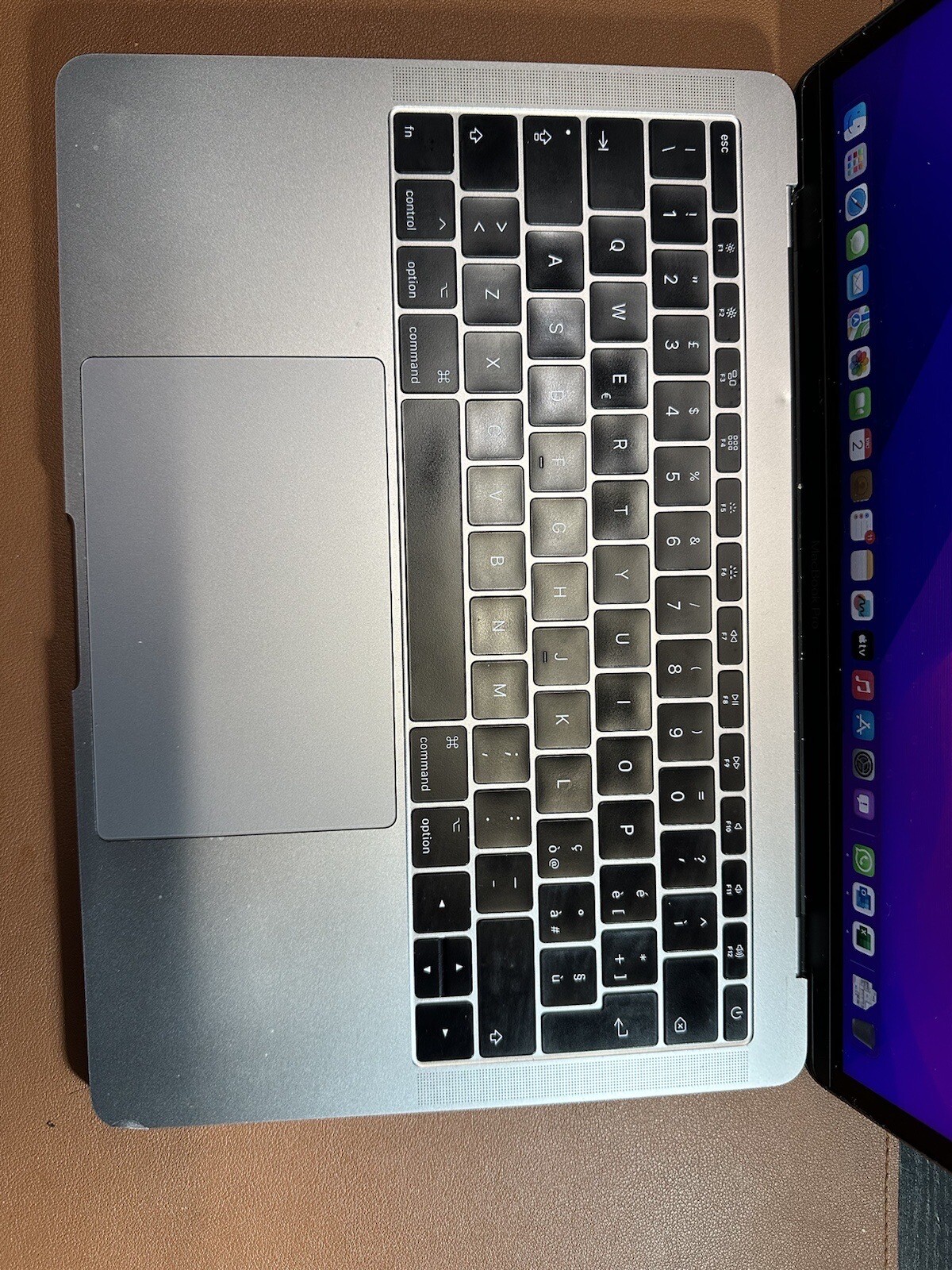Apple MacBook Pro (Thunderbolt 3) 13.3" (128GB SSD, Intel Core i5 7.ª... foto 6