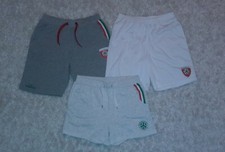 3 neue Jungen Hose Gr. 158-164 kurze Hose Shorts Bekleidungspaket Baumwolle weiß