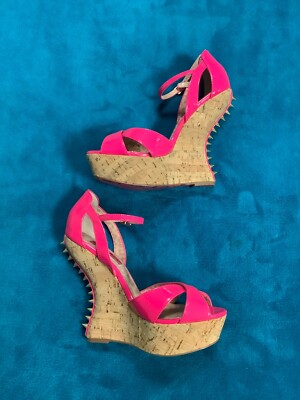 Betsey Johnson Madelin Fuchsia Cork Wedge Spike Heels Sandals Hot Pink 6.5 Flaw