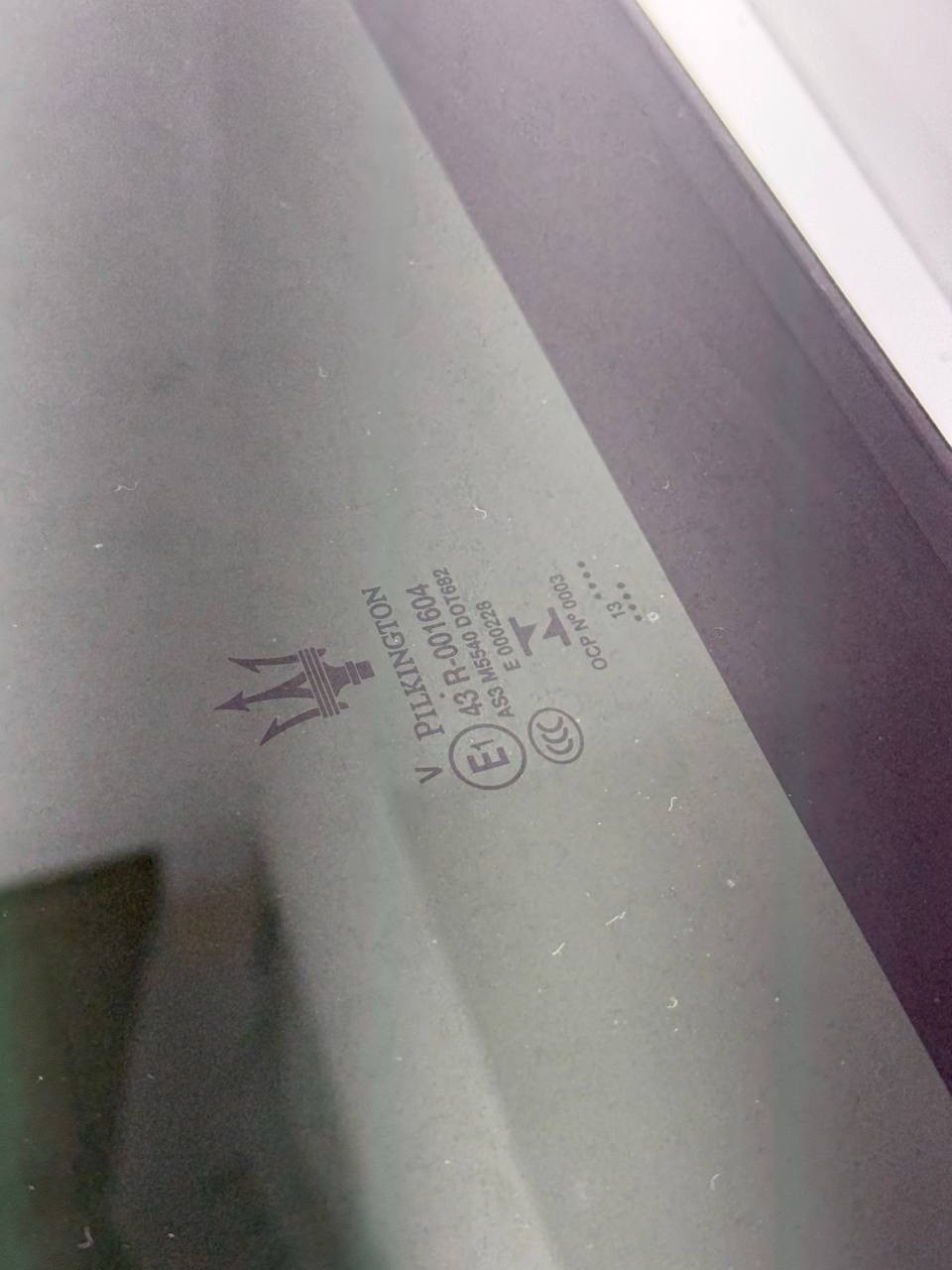 2014 - 2020 Maserati Ghibli Sunroof Glass 