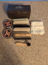 Vintage Kiwi Shoe Shine Kit Horsehair Brushes Made in USA Case Polish Travel