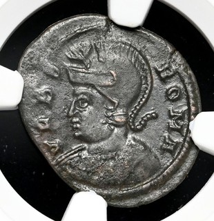 City Commemorative. AD 330 333. Æ VRBS ROMA Founding of Rome NGC VF