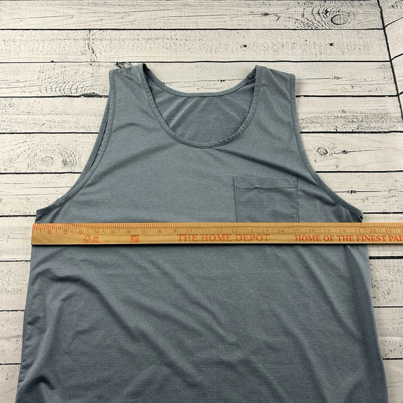 vuori tradewind performance athletic v142 tank-top