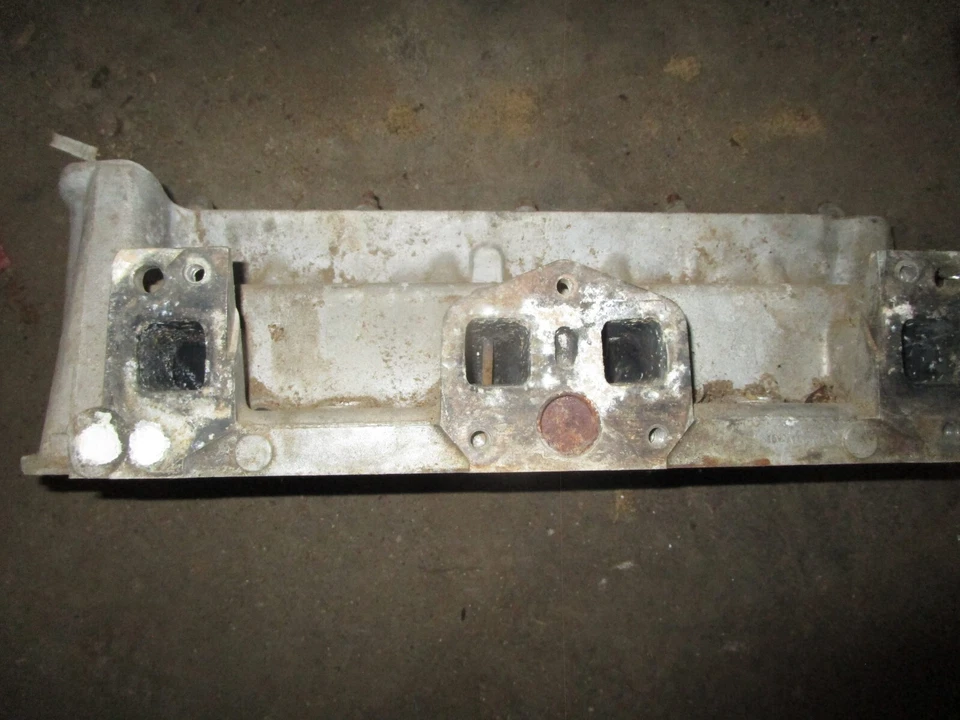 Triumph TR7 Cylinder Head Assembly 1975-1982 - Image 3 of 4