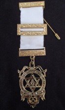 Masonic Regalia - Royal Arch Companions full size breast jewel 38mm wide - new