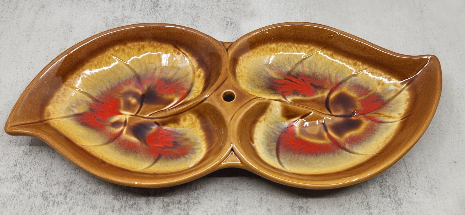 Nasco Tid Bit Dish Earthen Two Compartment Japan Leaf Shape
