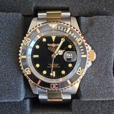 Invicta Pro Diver Men's Two-Tone Black Dial Quartz 200m Date 43mm Watch