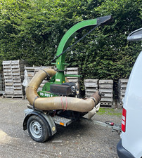Major Laski VD 500 P Petrol Chipper Vacuum Trailer-Mounted Unit, Green