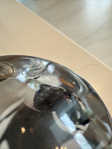 MCM Studio Art Glass Paperweight Black White, & Gold Flakes Signed R. L Kuntz 🔥 - Picture 12 of 13