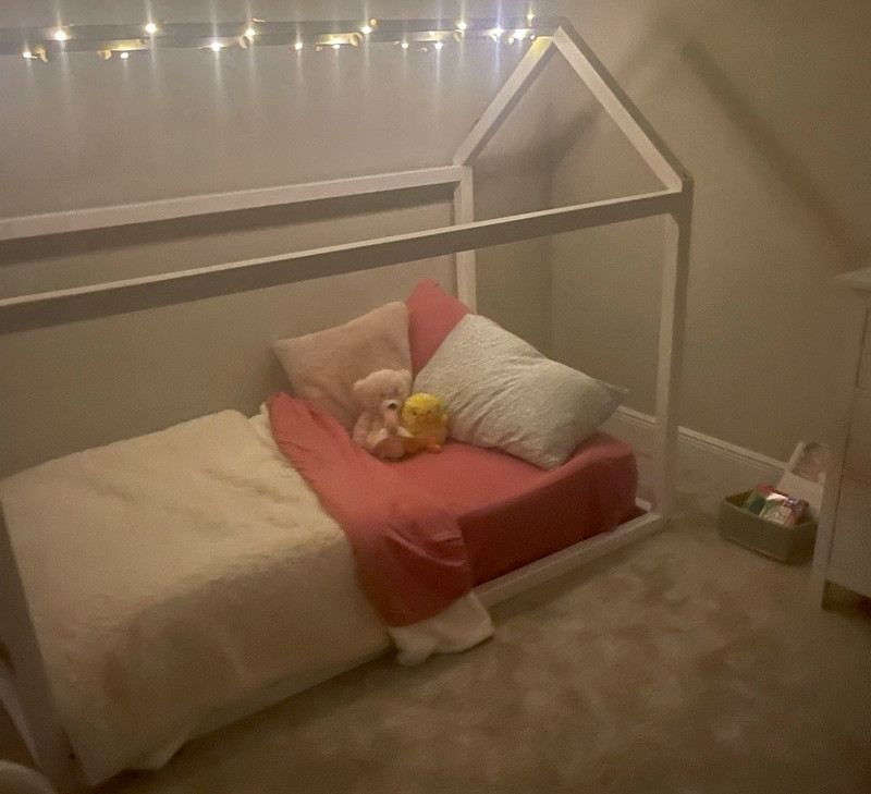 Harper Orchard Nova Metal Montessori House Bed Frame, Twin, White
