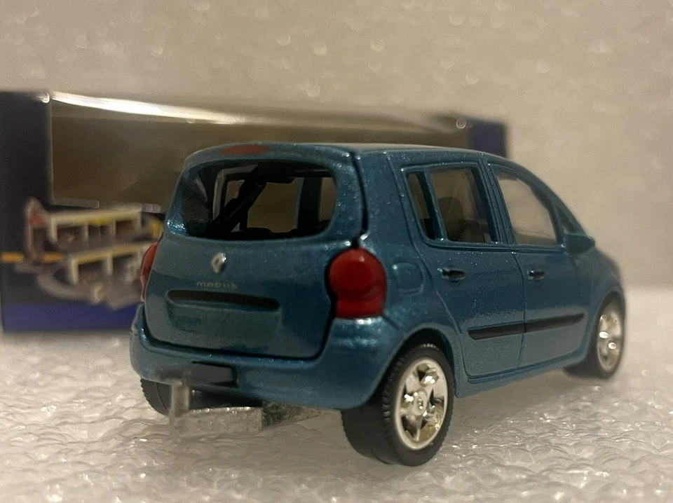 Miniatura Norev Renault Modus Azul 1/55 1/64 3 INCHES Renault Toys Nuevo Caja - Imagen 3 de 4