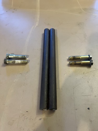 Cub Cadet RZT50 Bulloni di supporto tubi transaxle tosaerba 750-04561A - Foto 6 di 9