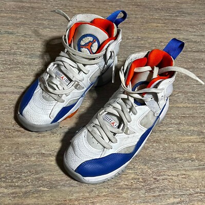 Size 5.5 - Jordan Jumpman Two Trey Mid Bred.DQ8431-148.White,Blue