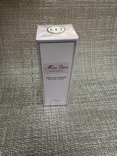 Dior Miss Dior Eau de Toilette Roller-Pearl 20ml Full Size Perfect For Traveling - Picture 1 of 7