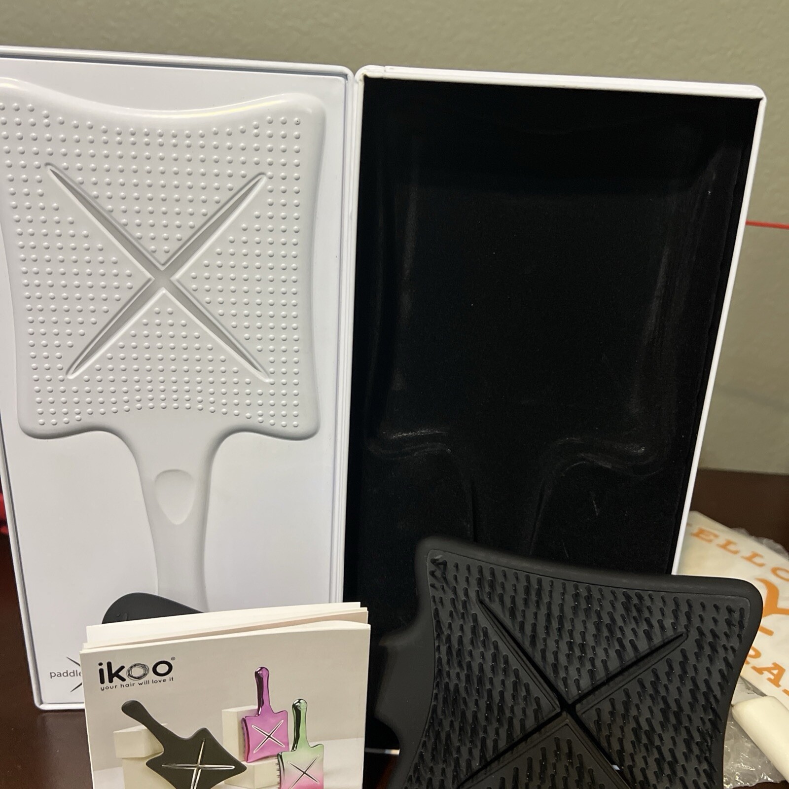 Ikoo Paddle X Beluga Brush 