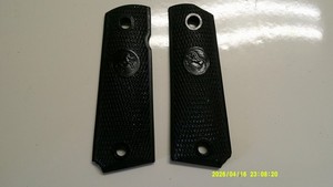Colt 1911 black plastic grips 