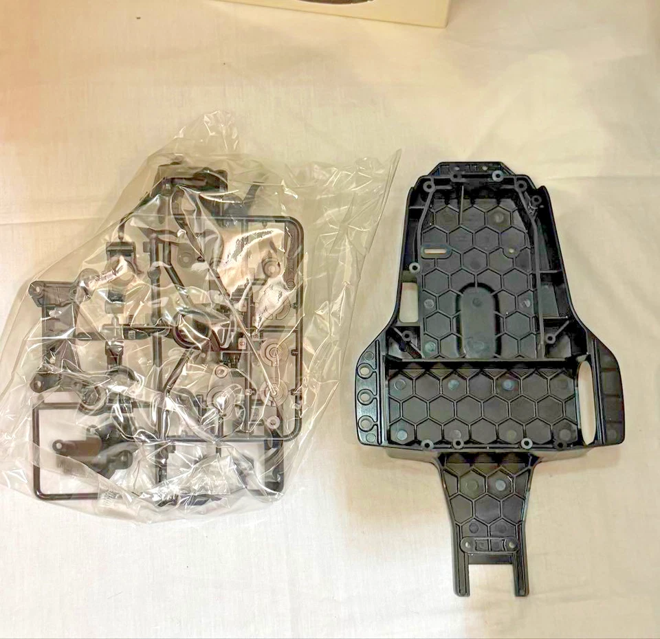 New Tamiya M1025 HUMMER 1/12 TA01 Chassis from Japan M - Image 4 of 4