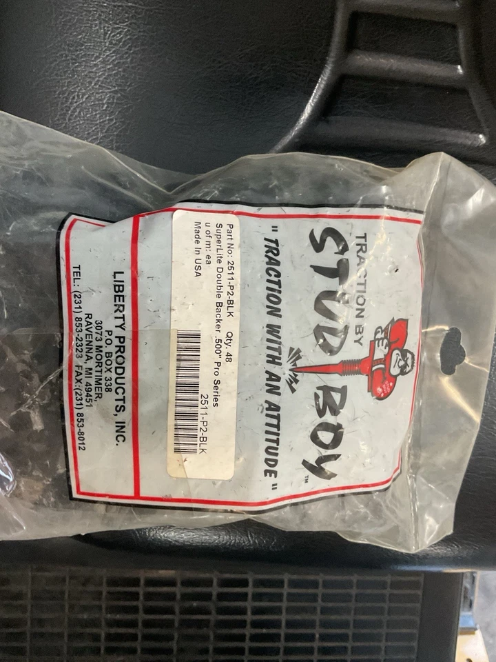 Stud Boy Super Lite Pro Doble Respaldo 0.5" 48/PK Negro 2511-P2-NEGRO Foto 3 de 4