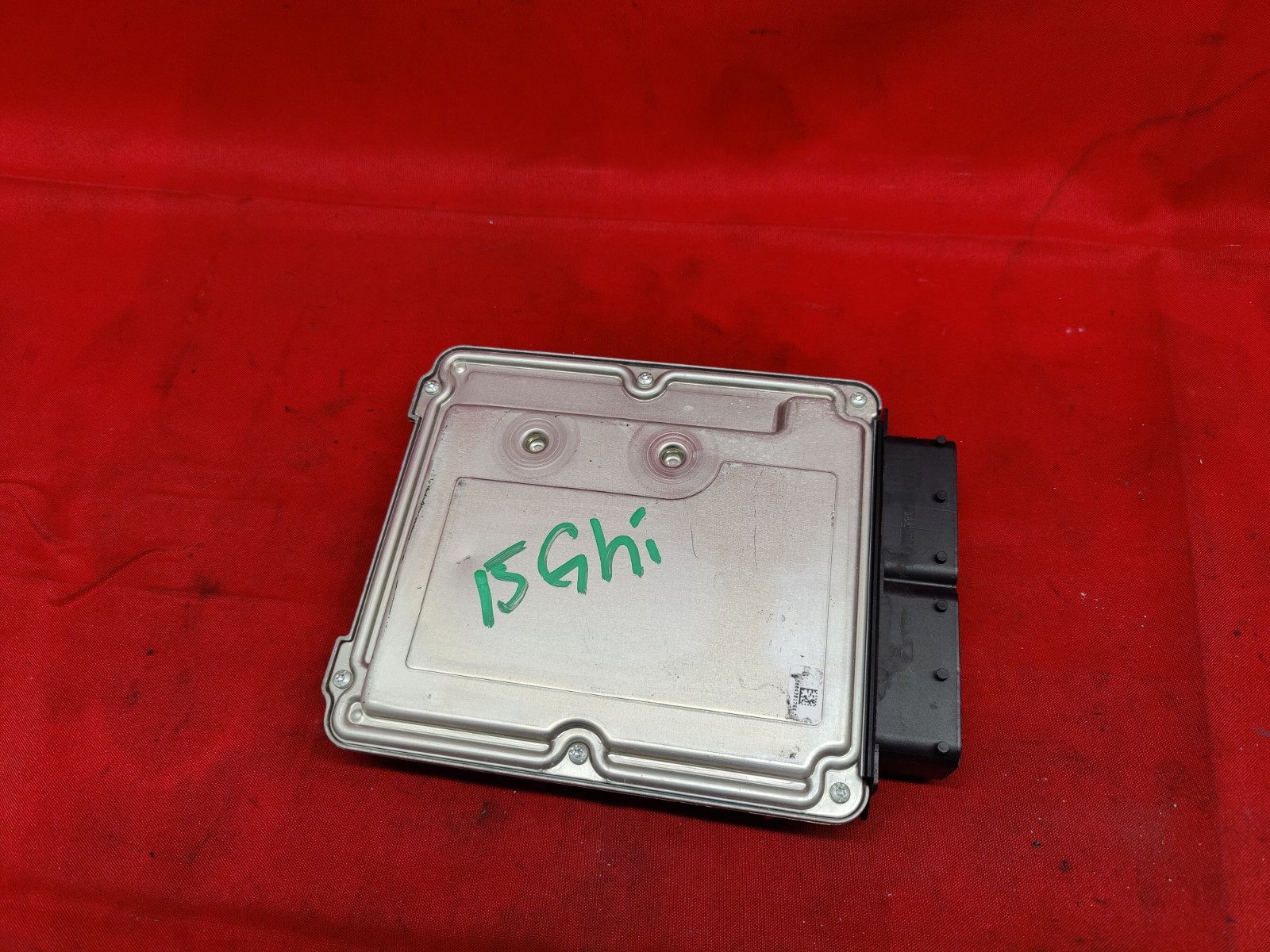 MASERATI GHIBLI QUATROPORTE LEVANTE ECU ECM ENGINE CONTROL MODULE UNIT 670007174