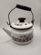 Vintage WHITE ENAMEL COUNTRY DUTCH FARMHOUSE TEAPOT/ KETTLE W/ LID E4