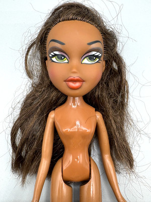 LOT E-1519 NUDE UNDRESSED BRATZ DOLL FLAUNT IT SASHA