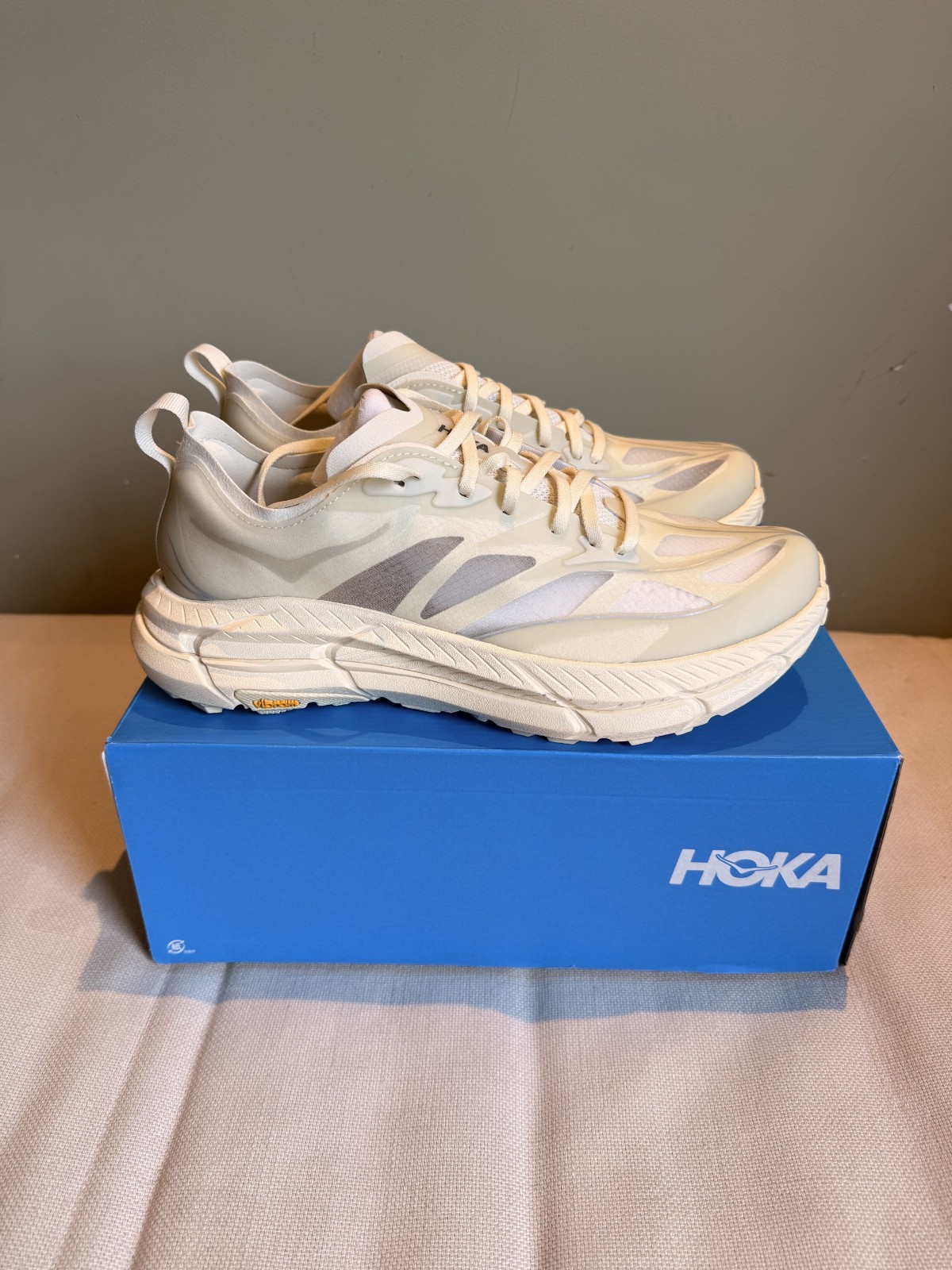 Hoka Mafate Speed 4 Lite Truffle Salt UK9 BNIB – RRP £170