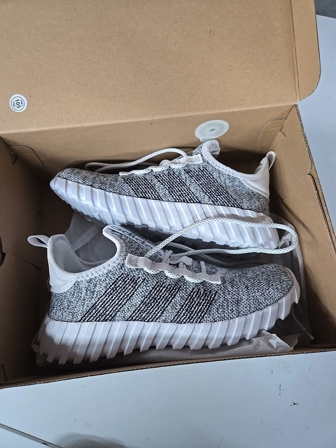 Scarpe da corsa Adidas Kaptir Flow per bambini grigie ID1452 nuove