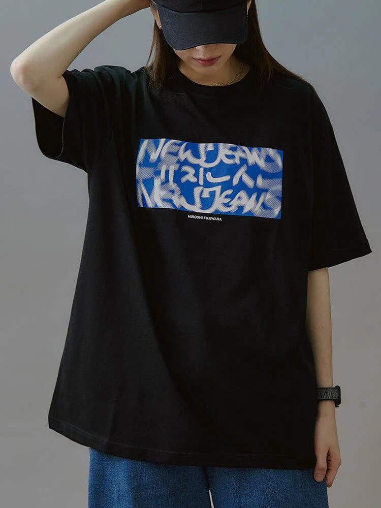 Official NewJeans X Hiroshi Fujiwara COLLER T-SHIRT POPUP GOODS MD