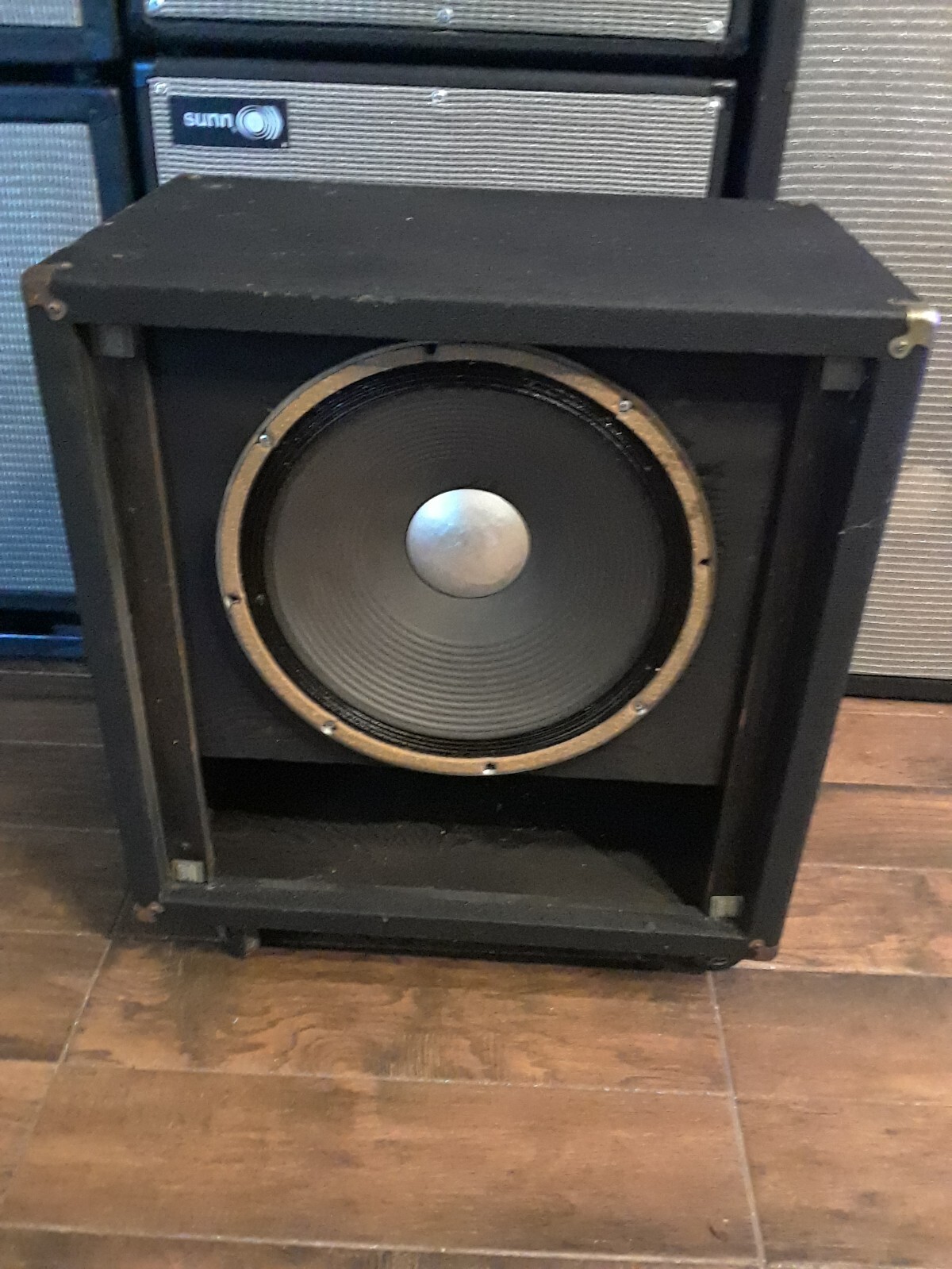SUNN BASS SPEAKER 1X15" JBL D140F TechRev Blog