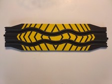 Life-Like 15" Wiggle Slot Car Track