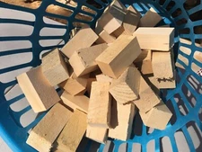 (80) 1.5 " x 1 .5 " x 4" Solid Basswood Carving Turning Wood Blocks