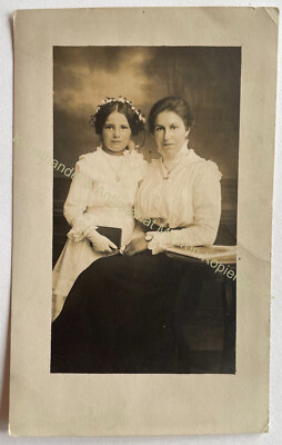 orig. Photo postcard mother child around 1920 Passau