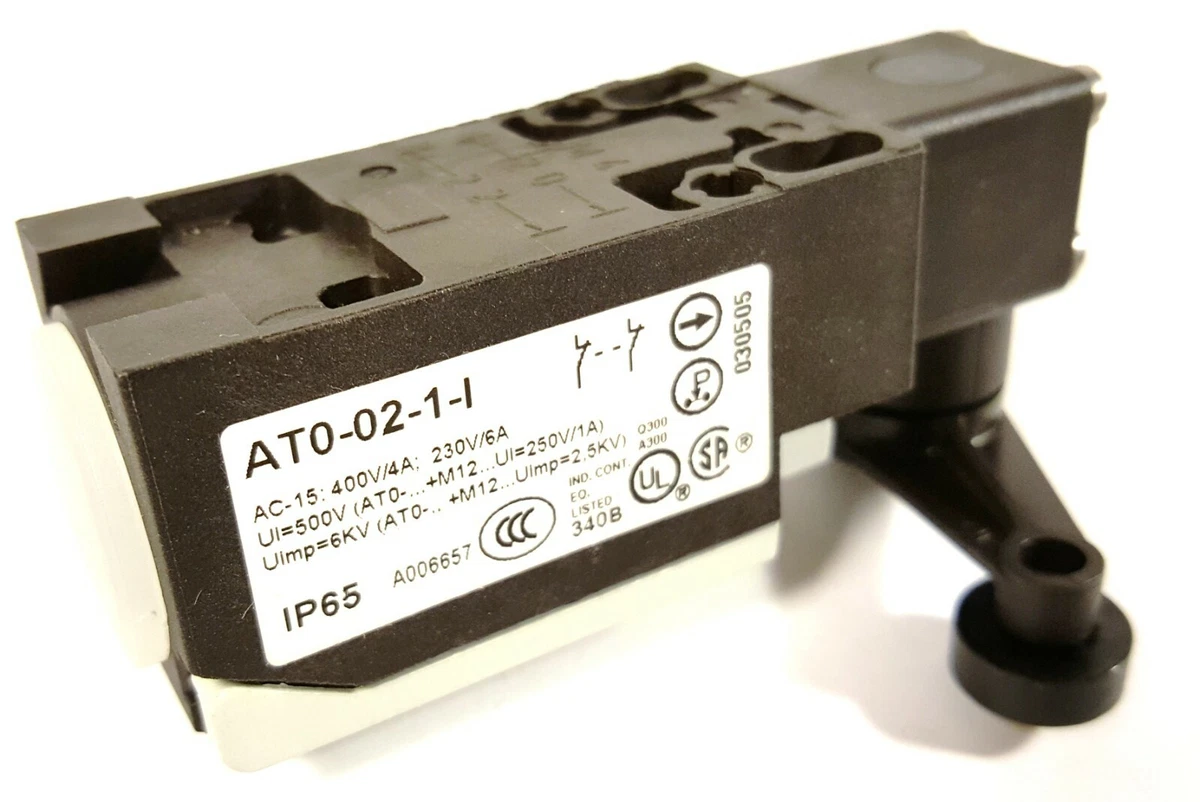 MOELLER Model ATO-02-1-I AT0-02-1-I Limit Switch w/ Roller arm