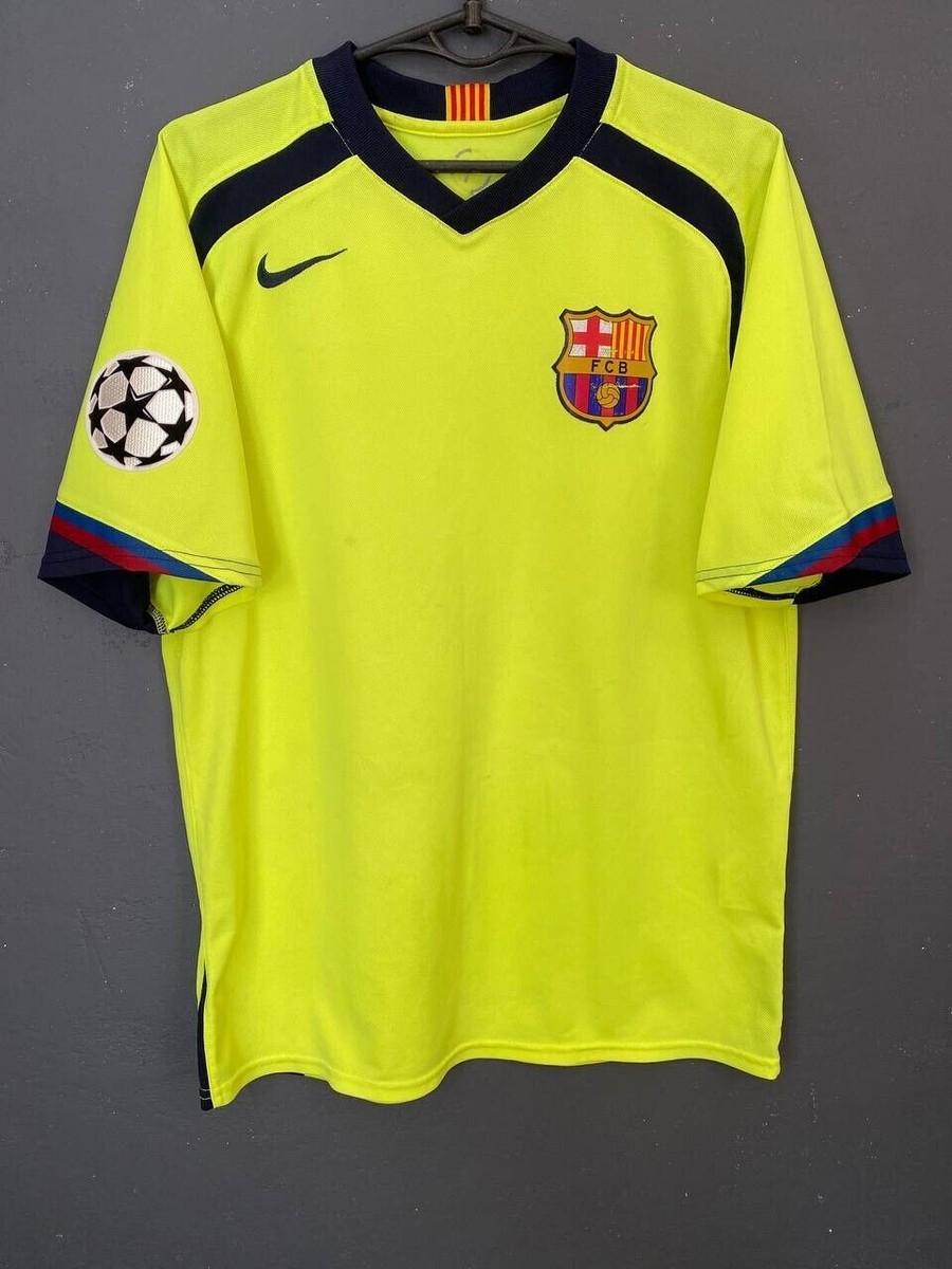 ウェア 2005-06  10 RONALDINHO s-l1200.jpg