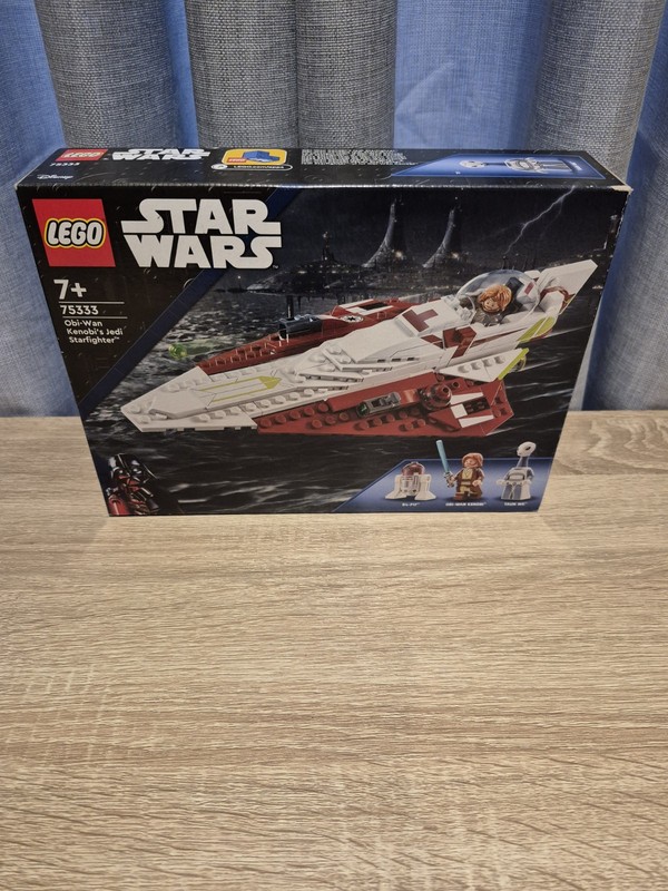 LEGO Star Wars Obi-Wan Kenobi's Jedi Starfighter 75333 BNISB