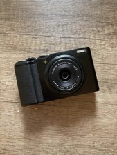 Fujifilm Fuji XF10 Compact Digital Camera with Fixed 18.5mm f/2.8