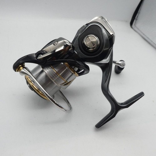 Mulinello da spinning DAIWA 20 Luvias LT 2500S-DH usato JDM Giappone - Foto 5 di 10