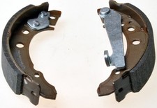 Bremsbackensatz DENCKERMANN B120087 für 1G1 VW JETTA 1G2 GOLF 19E 180mm POLO 86C