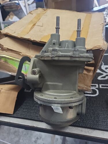 3461 NOS Ampco Ford Fuel Pump 1959 - 1961 Thunderbird Galaxie Fairlane Mercury
