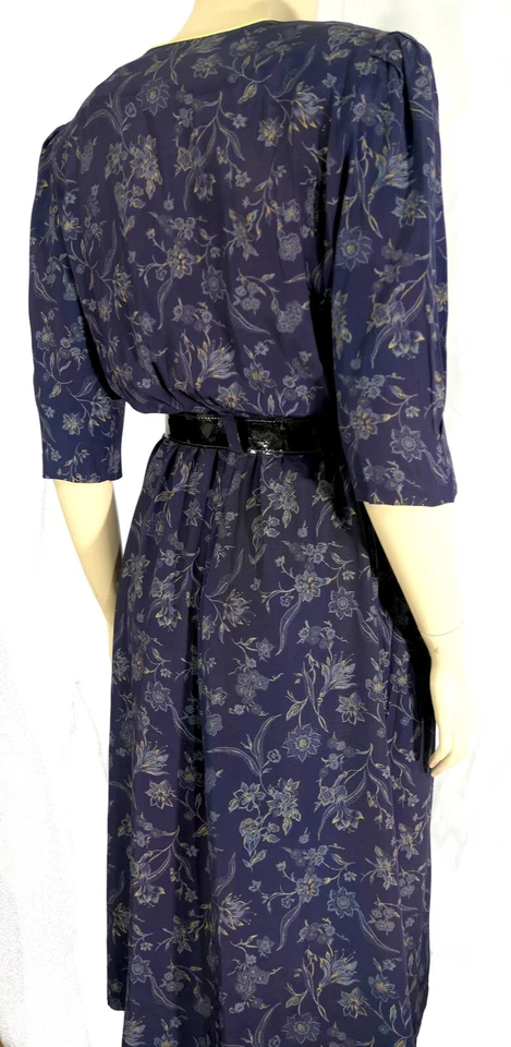 Vestido retro de día de secretaria vintage años 80 azul marino con bolsillos de acetato línea A M Foto 4 de 4