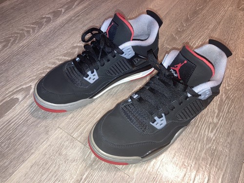 Air Jordan 4 Retro Bred Black/Fire Red 